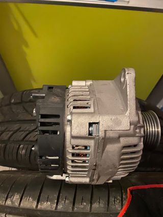 Alternador para Renault, Opel, Suzuki y Volvo.