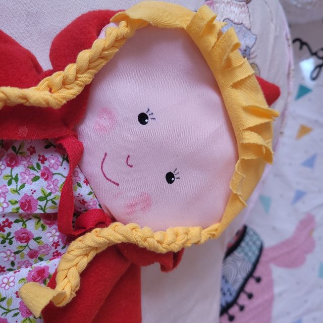 Titere caperucita roja