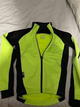 chaqueta ciclismo infantil. 