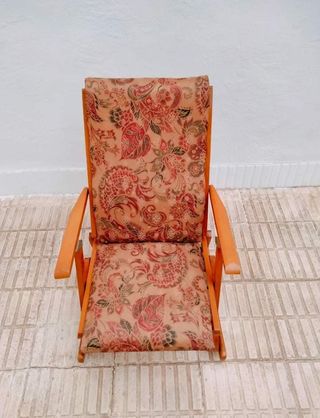 Mecedora infantil de madera