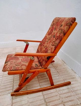 Mecedora infantil de madera