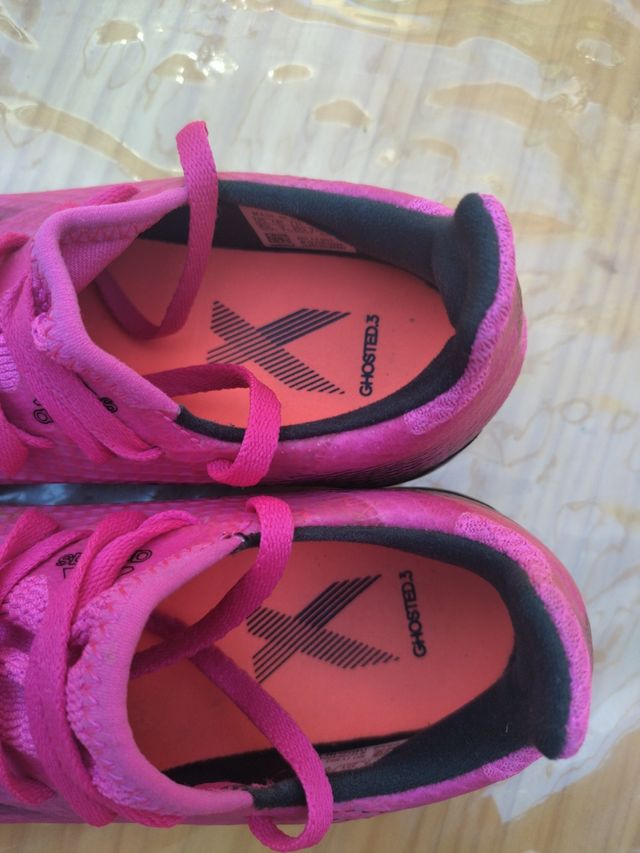 botas fútbol niño rosas talla 35.5