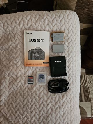 Cámara Reflex Canon EOS-500D