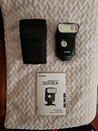 Cámara Reflex Canon EOS-500D