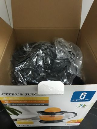 Exprimidor naranjas eléctrico