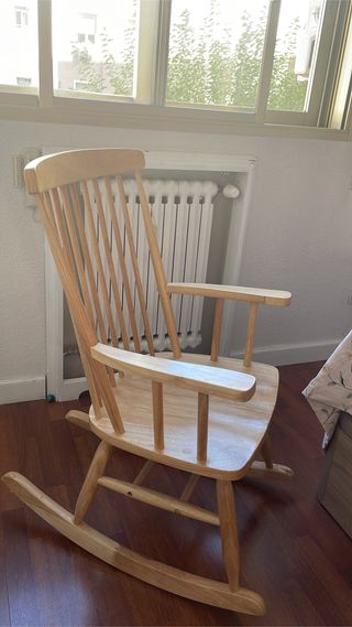 Mecedora de madera