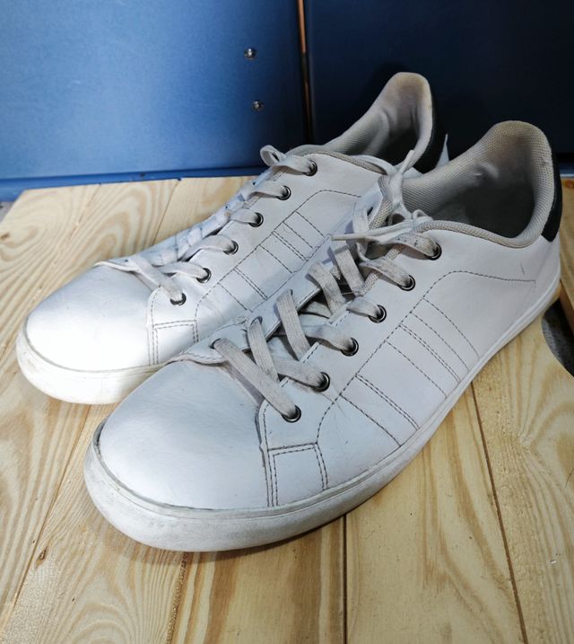 Scarpe da ginnastica semplici - TAGLIA 44