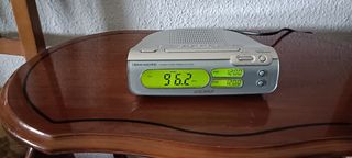 Radio 📻 Marca japonesa 2 bandas funcióna muy bien