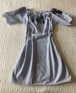 Vestido bordado Lili Sidonio