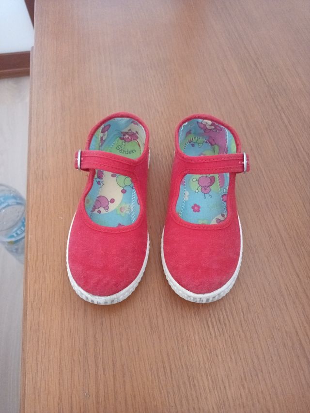 Zapatos niña.