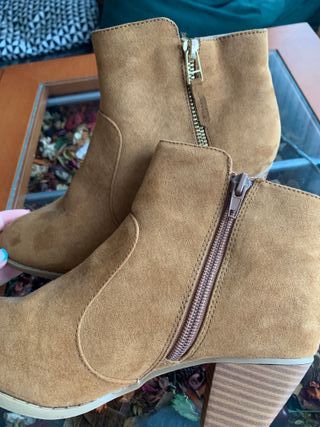 botines marrones de tacón