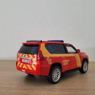 Toyota Land Cruiser Bomberos Ayto. Madrid 1/43