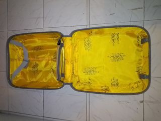 Maleta Rígida 4 Ruedas Cabina Gladiator como nueva