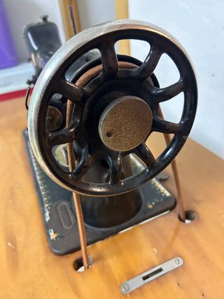 Maquina de coser Singer Wertheim