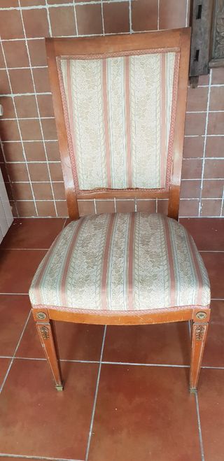 Sillas estilo tapizadas