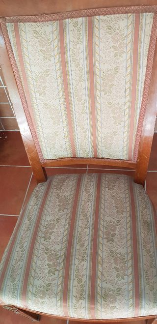 Sillas estilo tapizadas