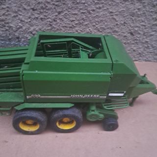 enpacadora de.jugete joon deere
