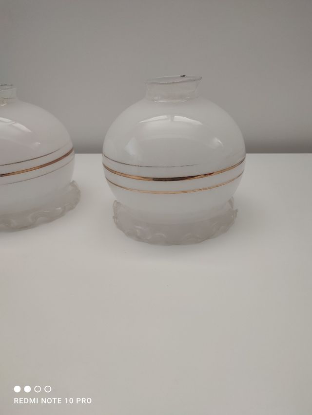 Coppia paralumi in vetro e oro _ antichi