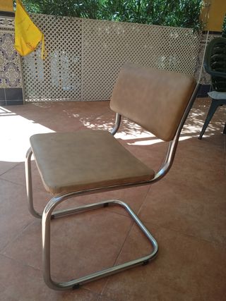 Sillas de salón vintage .Dispongo de 3 uds.