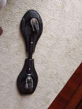 Monopatín wave street surfing