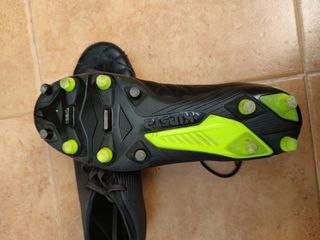 Botas de tacos de piel kipsta