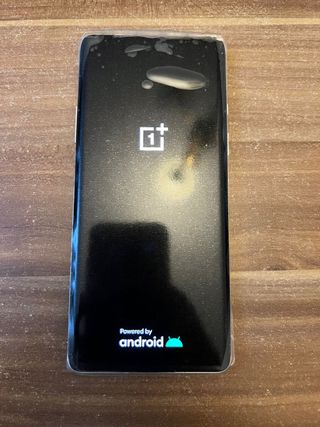 One plus 8 5G 128gb