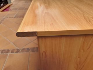 Mesa de despacho de madera