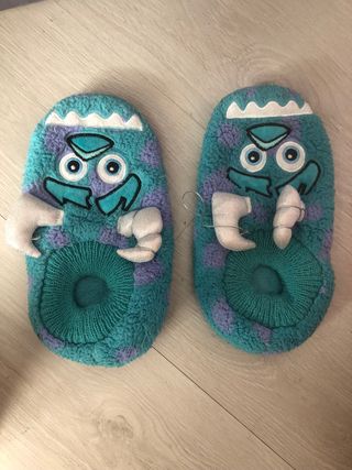 zapatillas Monstruos S.A