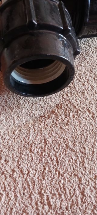 Tubería de t de agua