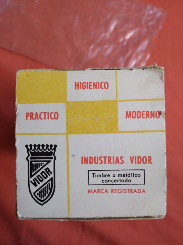 COLECCIONISMO ANTIGUO SACALECHES MATERNO "VIDOR"