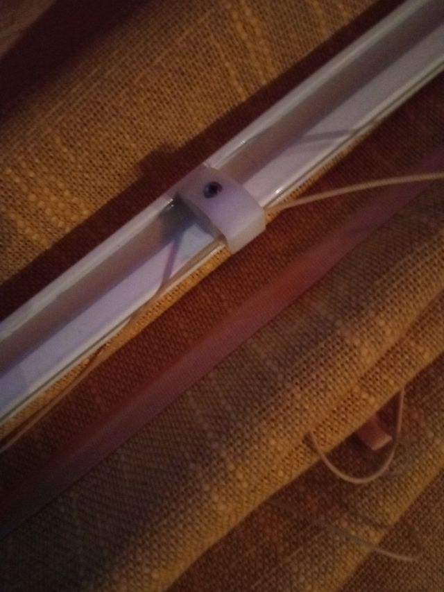 Precioso estor tela de saco mostaza