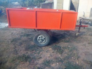 REMOLQUE METÁLICO