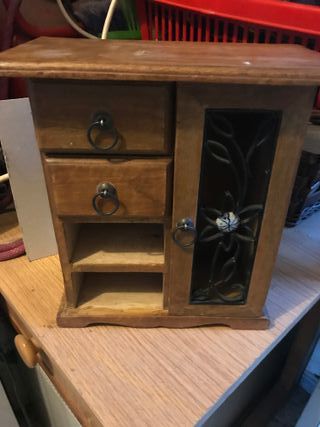 MUEBLE - CASITA DE MUÑECA