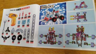 Set piezas de construcción con tornillos