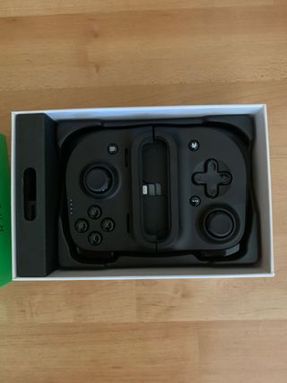 RAZER KISHI PARA iPhone