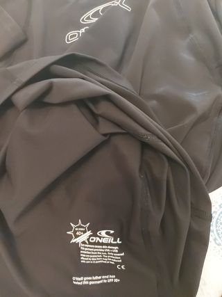 CAMISETA DE LICRA ONEIL