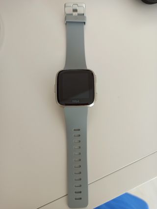 Reloj smartwatch Fitbit Versa