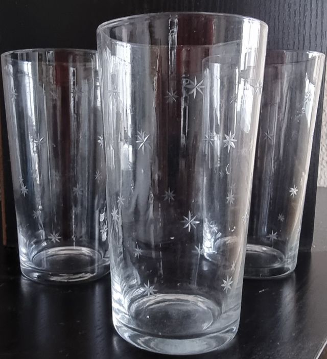 Vasos de vidrio soplado