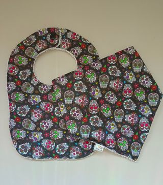 Babero calavera o bandana