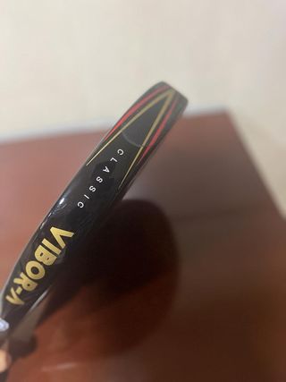 Pala de pádel Víbora Yarara