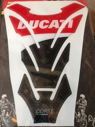 Protector deposito moto Ducati