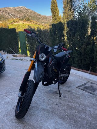 Rieju Mrt Moto 49 cambio por 125