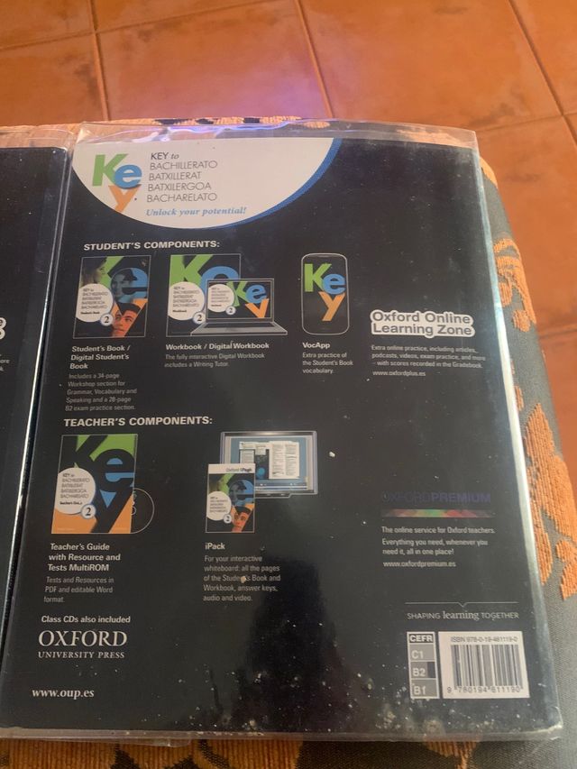 libro y workbook 2 bachillerato