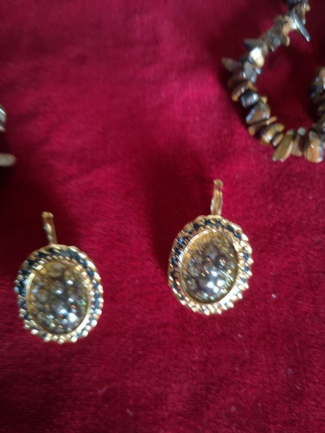 Collana ed orecchini