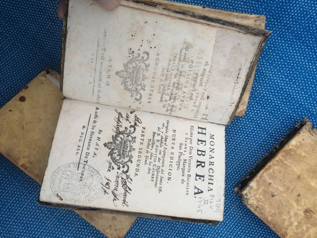 Monarchía hebrea libro del 1745 en 4 tomos