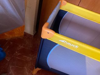 cuna de viaje hauck nueva y colchon regalo bajera