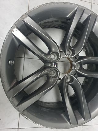 UNA llanta BMW serie 1 F20 18" style 461