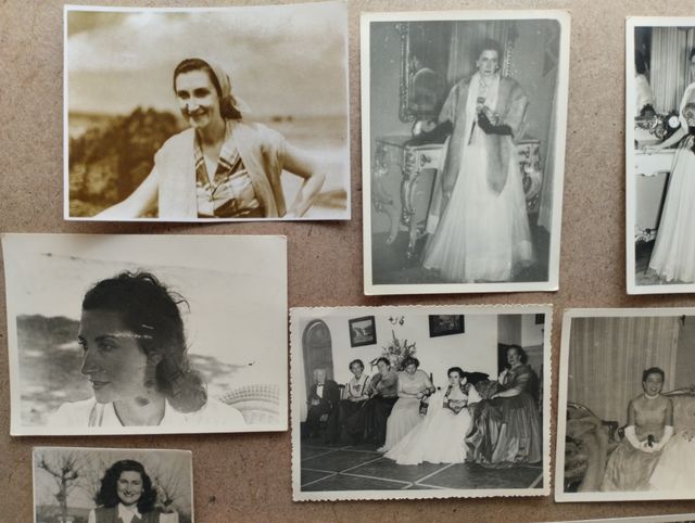 * Lote fotografías antiguas de mujer, años 50-60