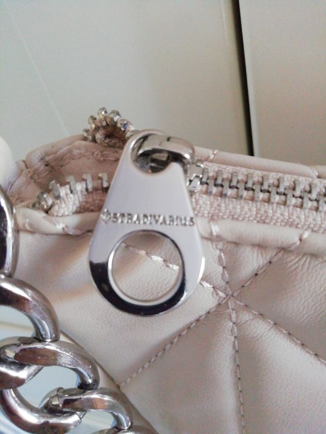 Bolso Stradivarius