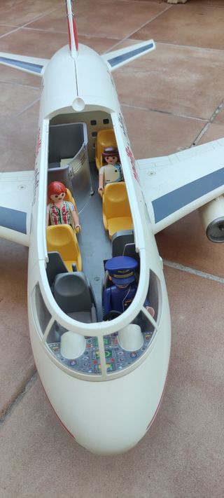 AVION GRANDE PLAYMOBIL